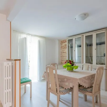 Holiday home Casa Stanzian Gessopalena